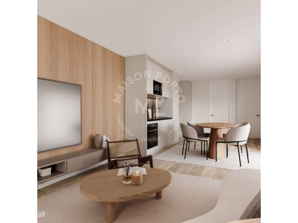 Apartamento T2 com Varanda e Lugar de Estacionamento próximo a Aven...-12