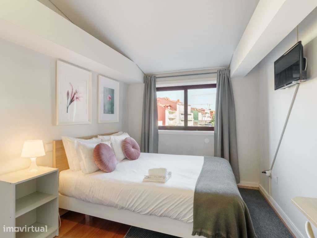 Edifício de rendimento no centro histórico de Braga - Rua de Santo ...-20