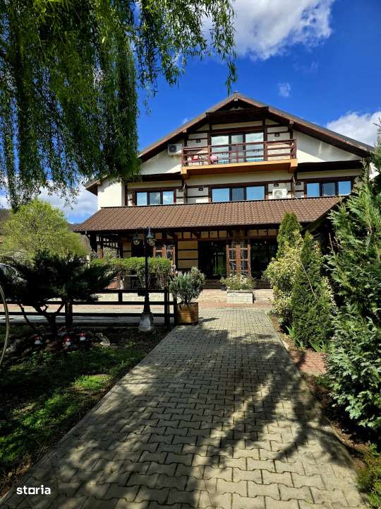 Pensiune Mont Blanc Eselnita Clisura Dunarii Comision 0-4