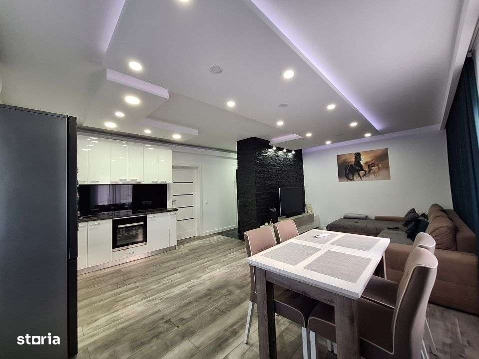 Apartament cu 2 camere, 56,42 mp, balcon, zona BMW - Imagine principală: 2/7