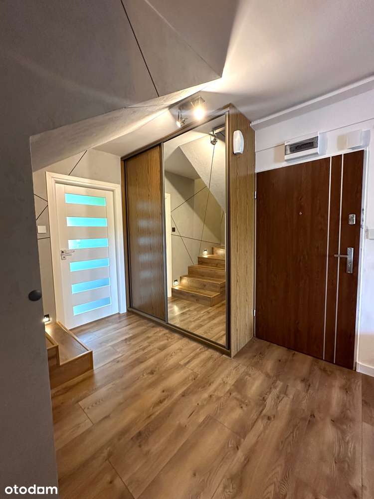 Duży dwupoziomowy apartament z sauną 89 mkw-13