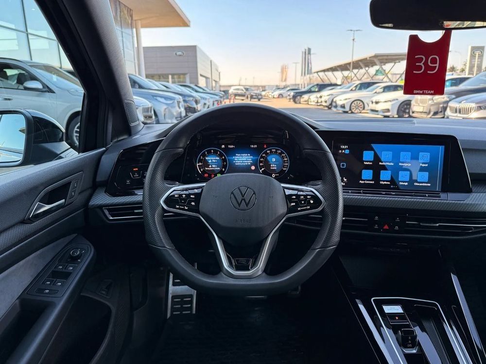 Volkswagen Golf 1.5 Etsi MHEV R Line DSG 2024 — zdjęcie 2