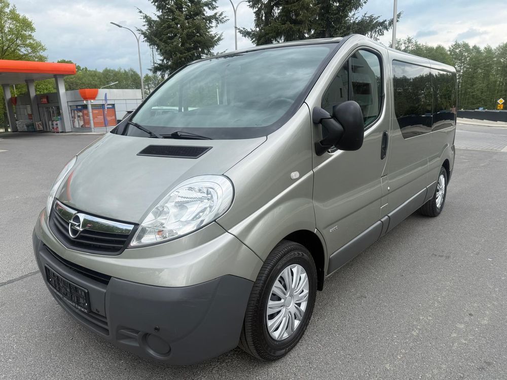 Opel Vivaro I L2H1 2.9t Edition 2014