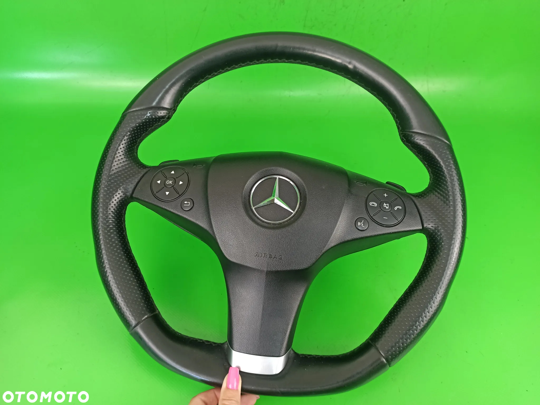 MERCEDES W207 E KLASA COUPE KIEROWNICA AIRBAG AMG ŁOPATKI - 16