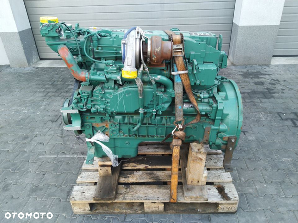 Silnik Volvo D8J 6 cylindrowy turbo Engine EC250E, EC300E L110E L120E - 1