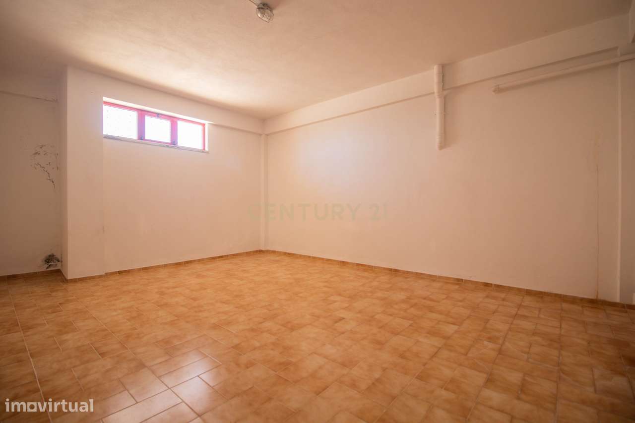 Arrumo 24m2 — Lote A, urbanização do Casal dos Pintos, Buarcos, Figuei - Grande imagem: 2/12