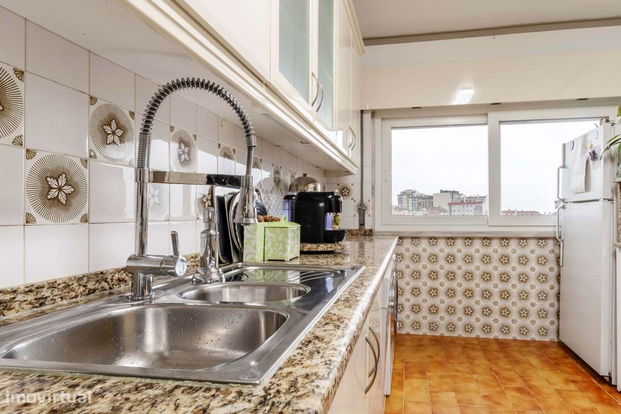 Apartamento T3 em Casal de São Brás, Amadora-14