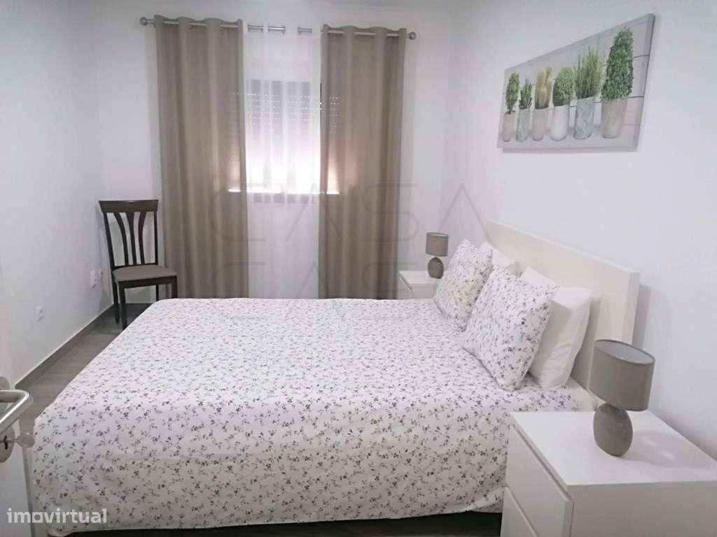 Moradia térrea com logradouro, piscina e estacionamento em Grândola-30