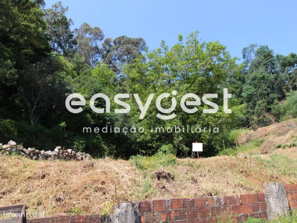 Terreno urbano para construção - Grande imagem: 2/4