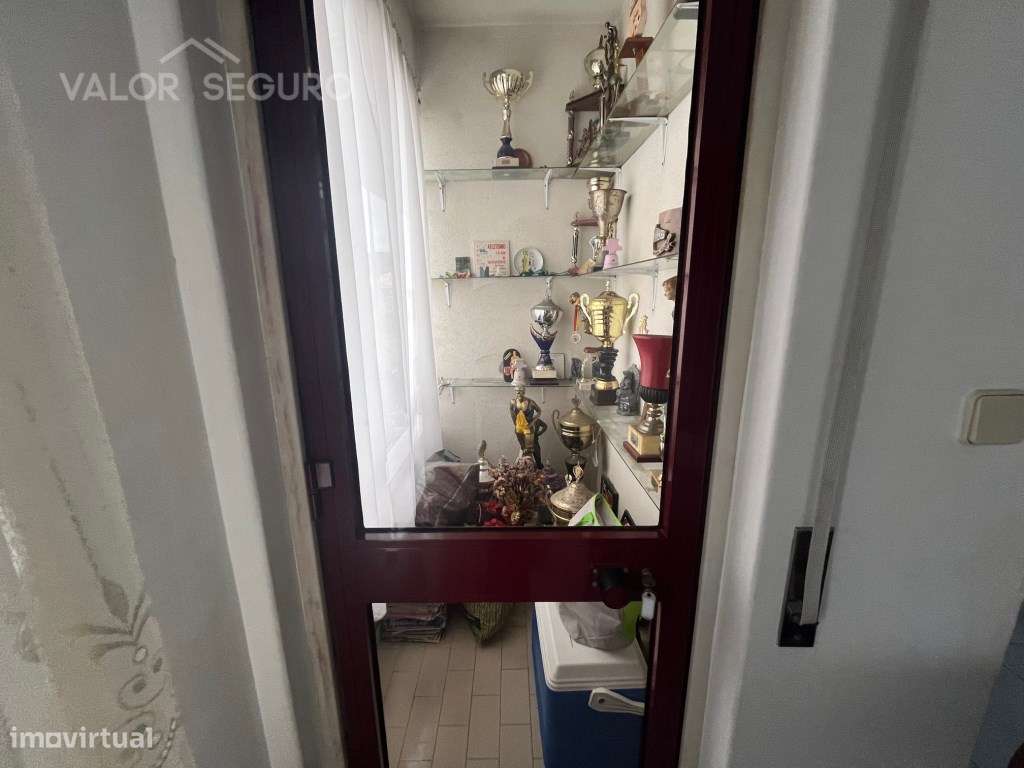 Apartamento T3 em Alverca do Ribatejo-13