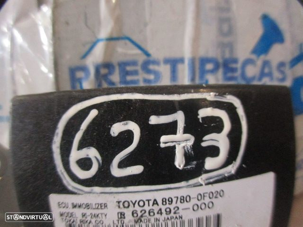 Modulo 897800F020 626492000 97RI012022  TOYOTA COROLLA 2 VERSO FASE 2 2007 2.2 D4D 136CV 5P PRETO Módulo Imobilizador  TOYOTA COROLLA VERSO 2005 2.0 D4d 115Cv 5P CINZA - 4