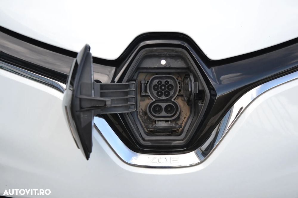 Renault Zoe Evolution Z.E 50 – R135 42260 km Baterie 52 kWh  An CIV 20 - 17