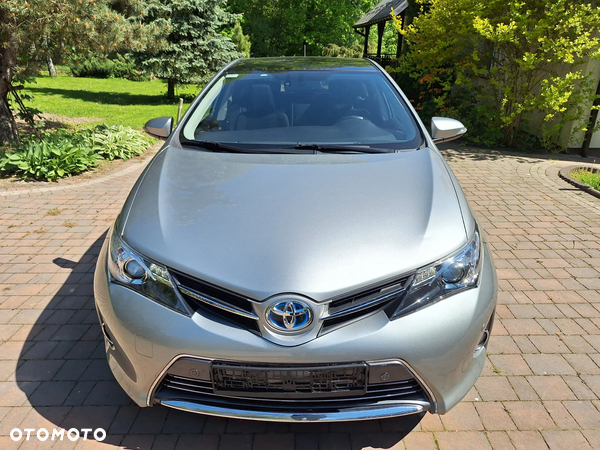 Toyota Auris 1.8 VVT-i Hybrid Automatik Edition - 2