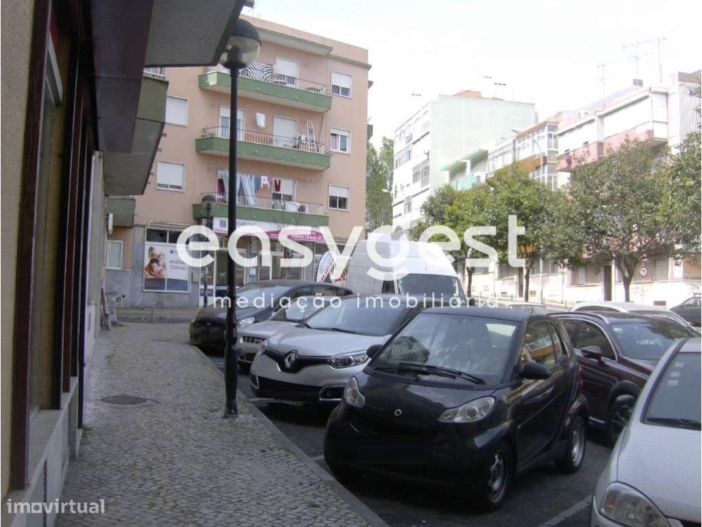 Loja na Mina de Água - Amadora - Grande imagem: 4/21