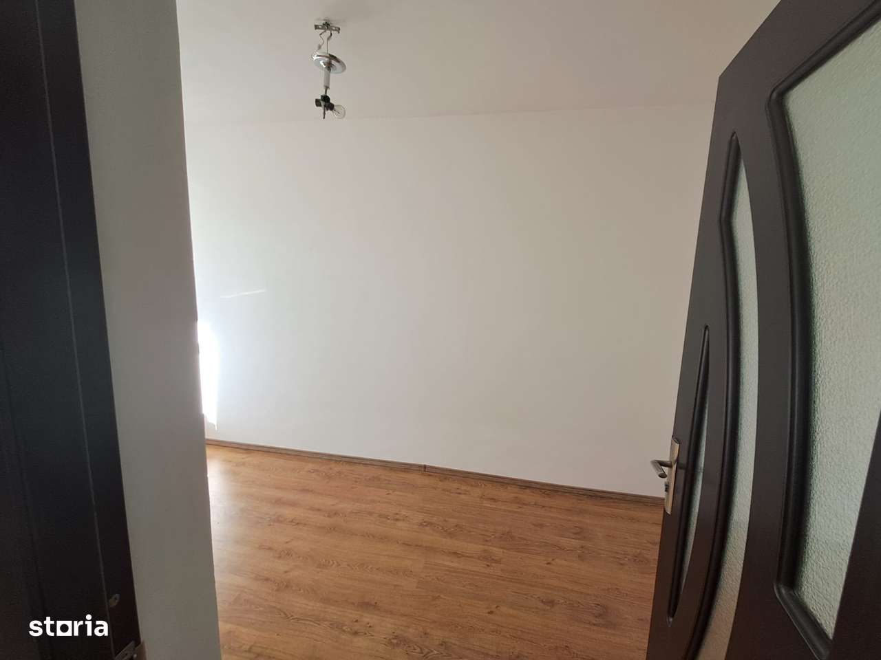 Apartament 2 camere Zona Paco Bahne - 33 mp - Imagine principală: 4/9