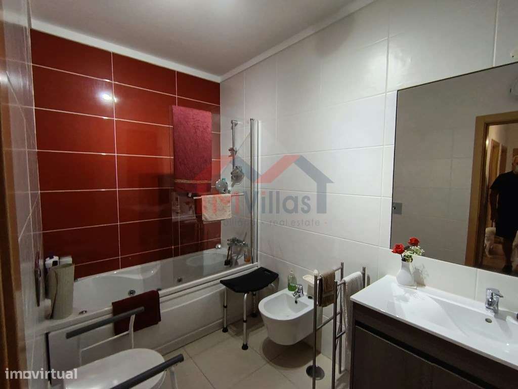 Apartamento T3 com elevador no centro - São Brás de Alportel-10