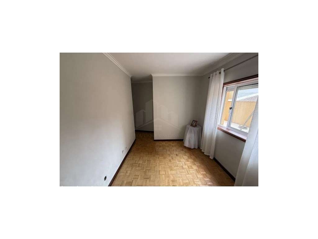 Apartamento T2 à Serra do Pilar - V. N. de Gaia-11