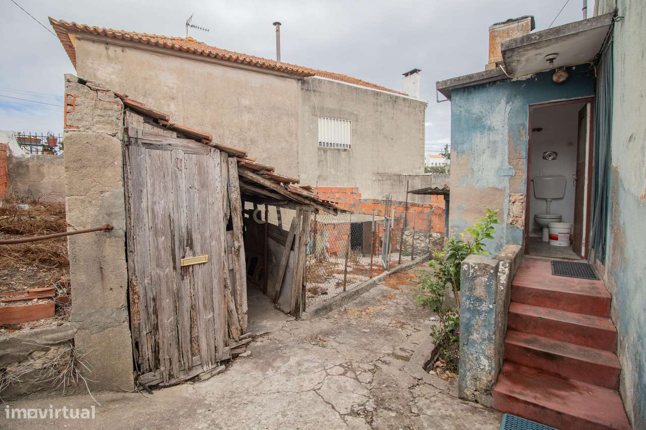 Moradia para recuperar com 250 m² em Vila Verde – Figueira da Foz-7