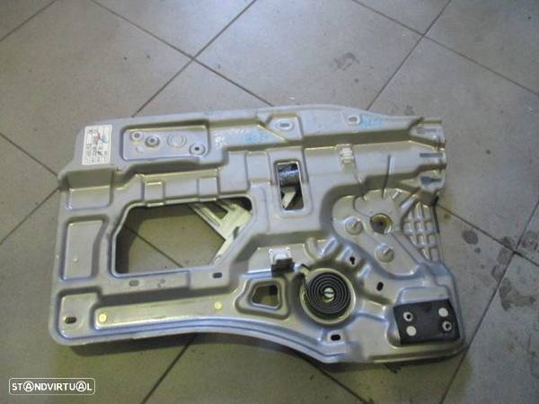 Elevador Sem Motor 8348026030 HYUNDAI SANTA FE 2006 TD - 1