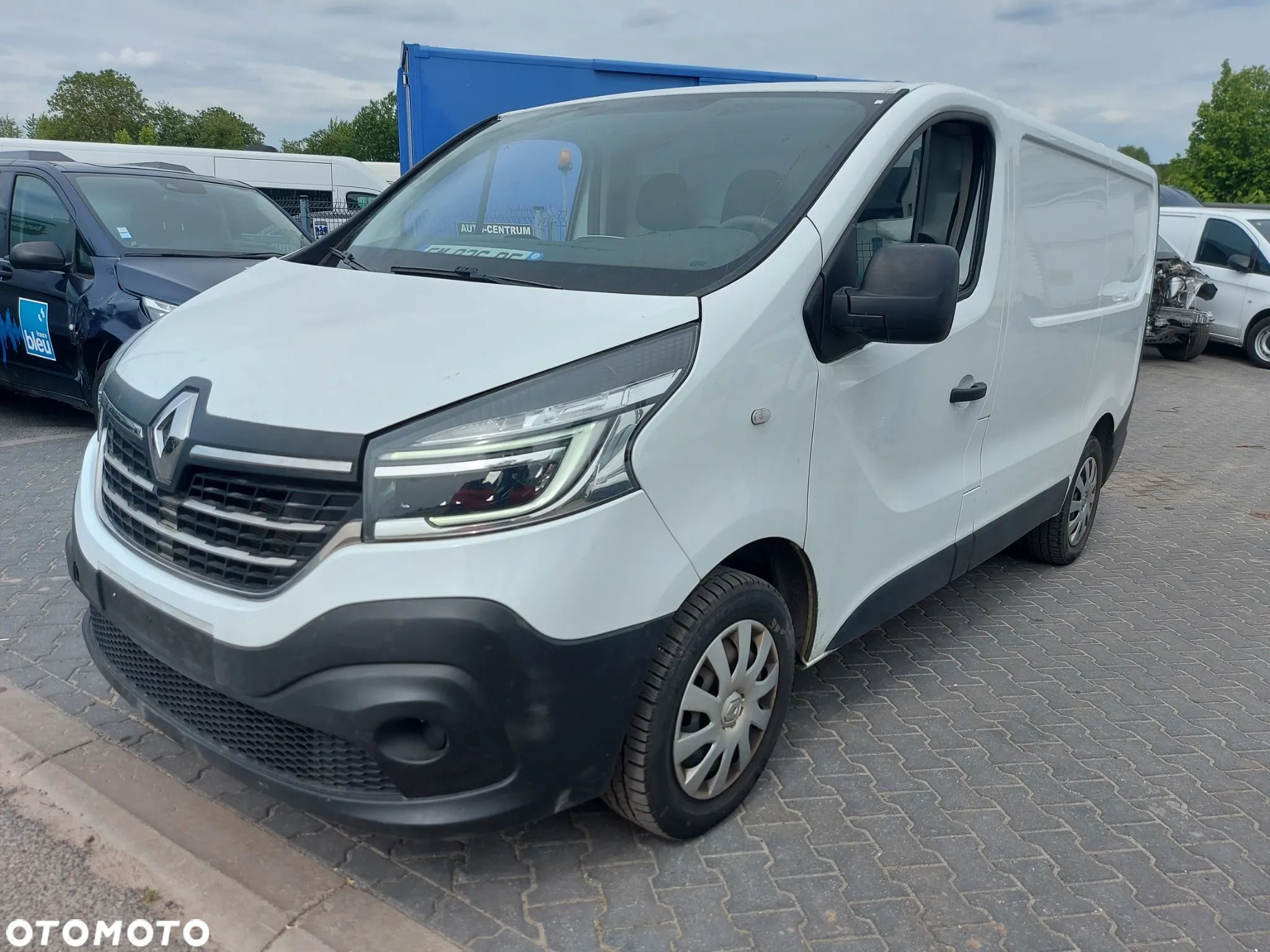 Renault TRAFIC 2.0 - 1