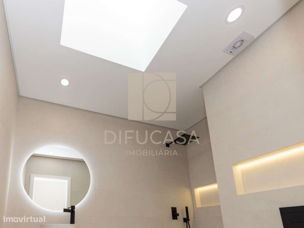 Moradia T4 localizada em Aldeia de Irmãos (Azeitão)-18