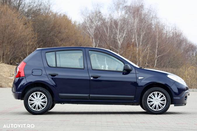 Dacia Sandero 1.2 16V 75 Ambiance - 26