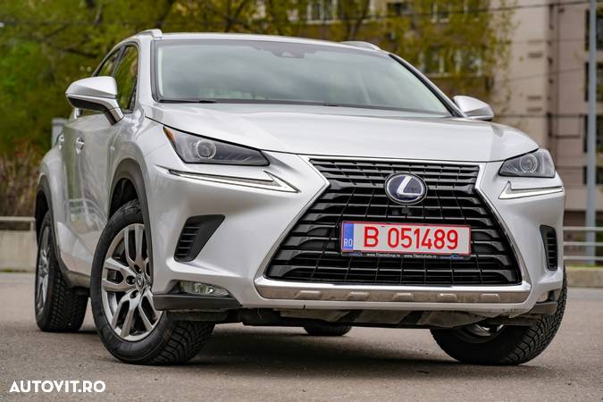 Lexus Seria NX 300h AWD Business - 3