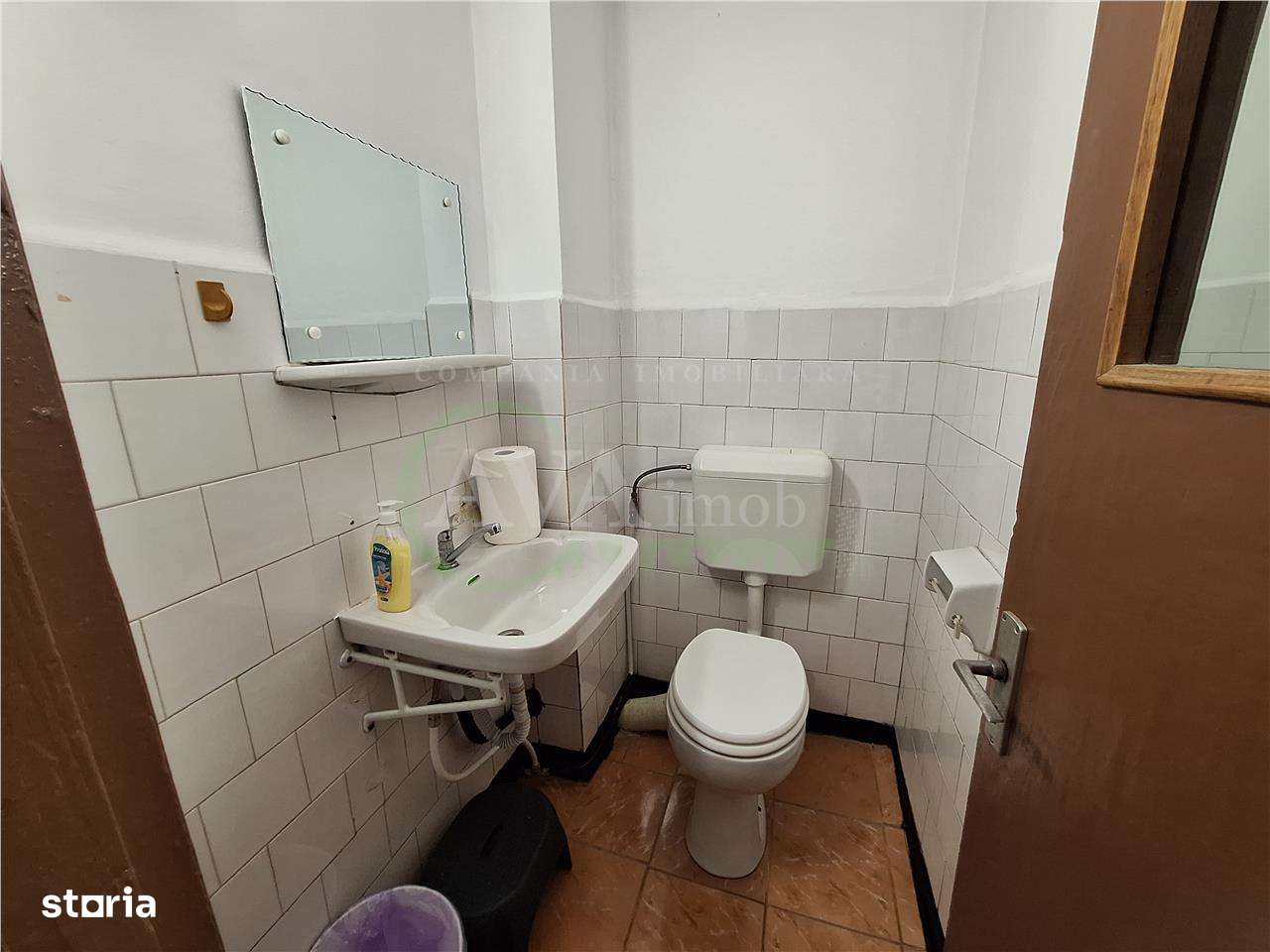 Spatiu comercial cu vad, 3 camere zona Orizont-Bacau-3