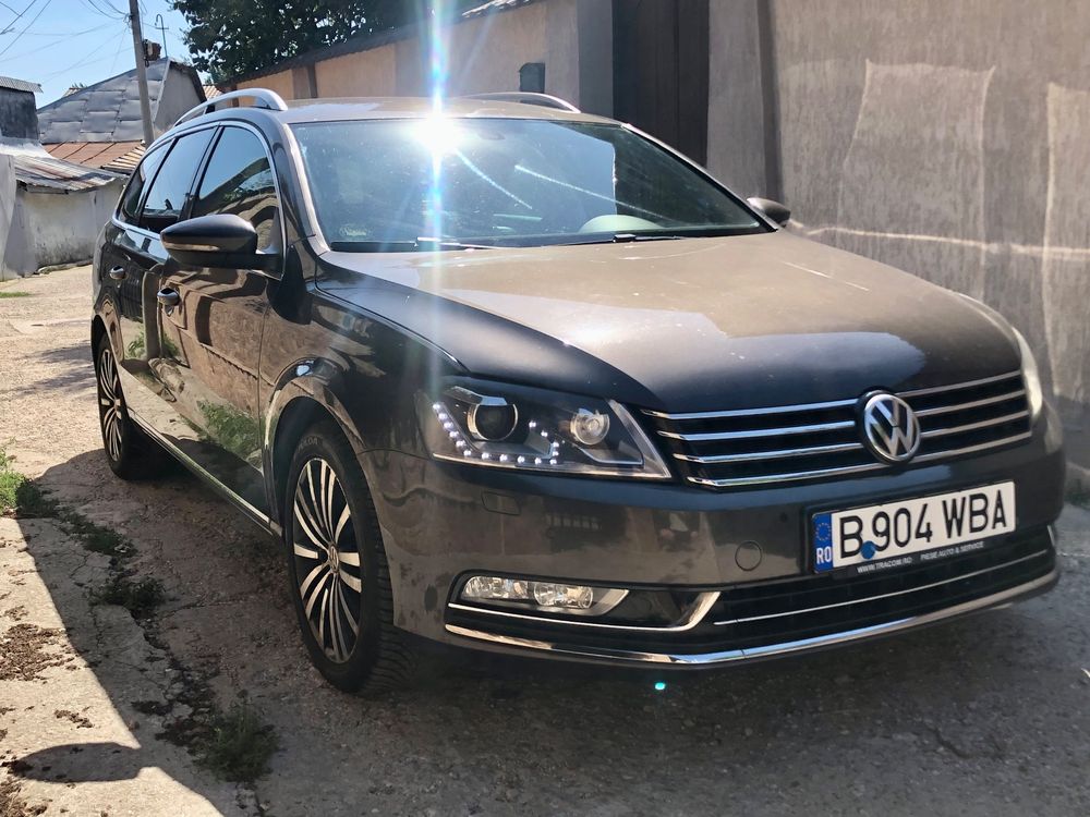 Volkswagen Passat B7 [2010 - 2014] 2.0 TDI 4Motion BlueMotion Technology Highline DSG 2012