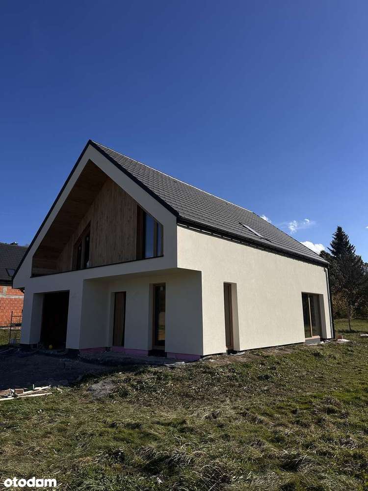 Nowoczesny dom 4 pokoje z garażem w otoczeniu lasu - Pełny obrazek: 4/19