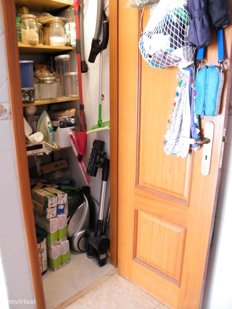 Excelente apartamento T2 : apresente-nos a sua proposta-25