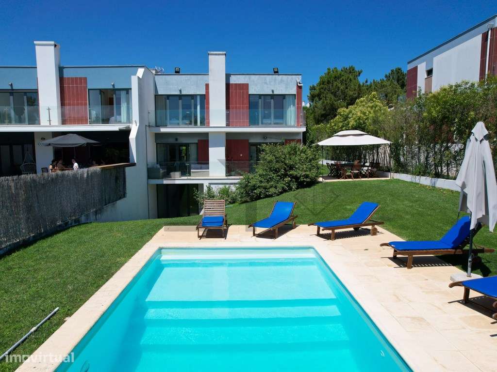 Moradia V4 com Piscina para Venda em Soltroia, Troia-3