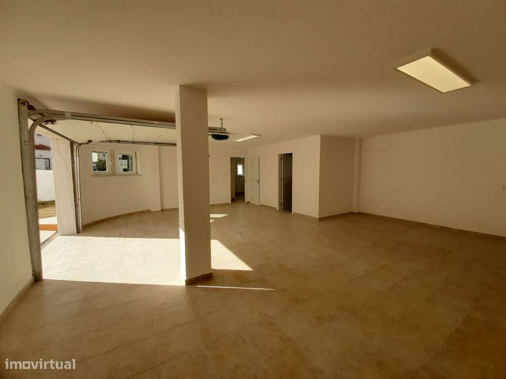 Moradia V3+1 c/vista mar na Ericeira-32