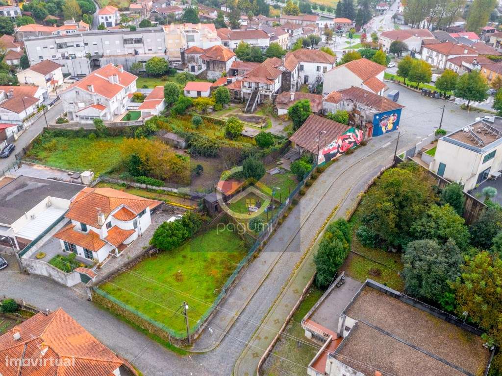 Moradia para Restauro no Coração de Freamunde - Grande imagem: 4/10