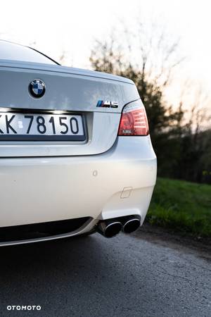 BMW M5 Standard - 6