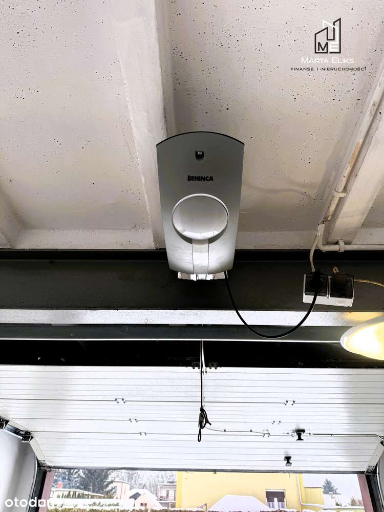 Na sprzedaż garaż własnościowy * wolnostojący * murowany *-5