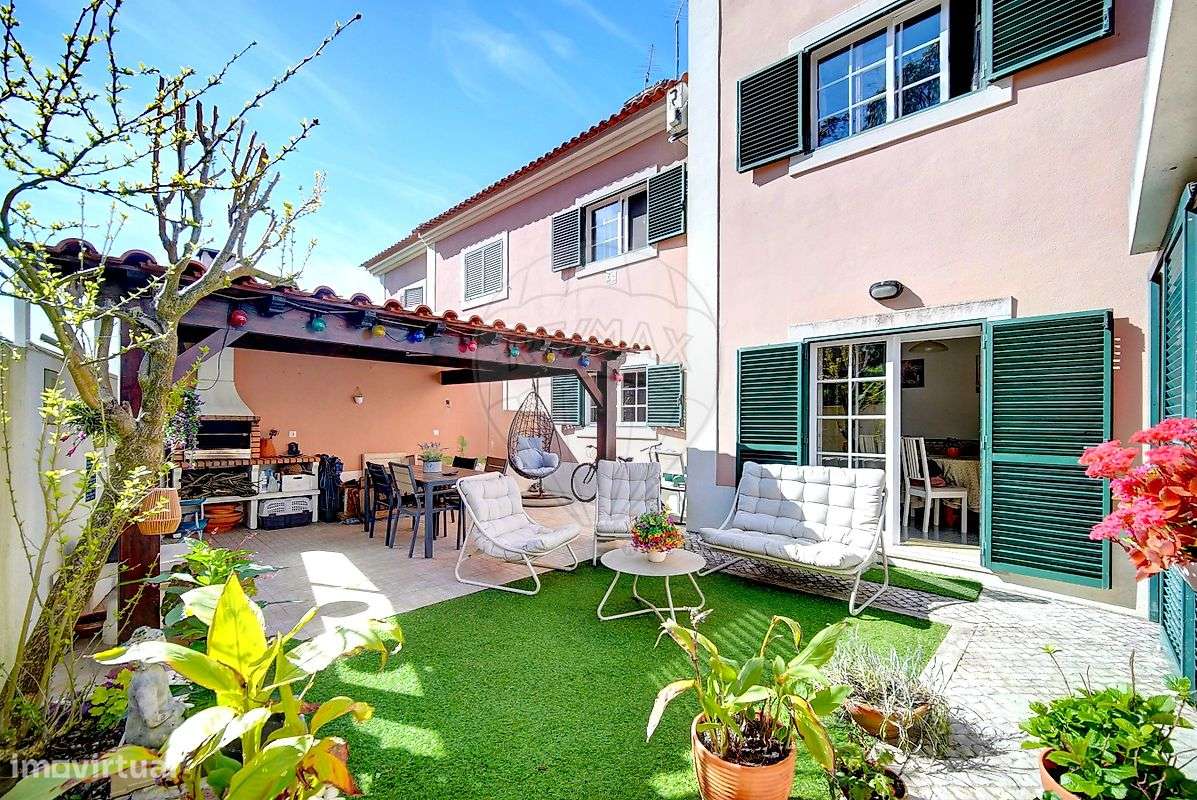 Moradia T4 para venda-8