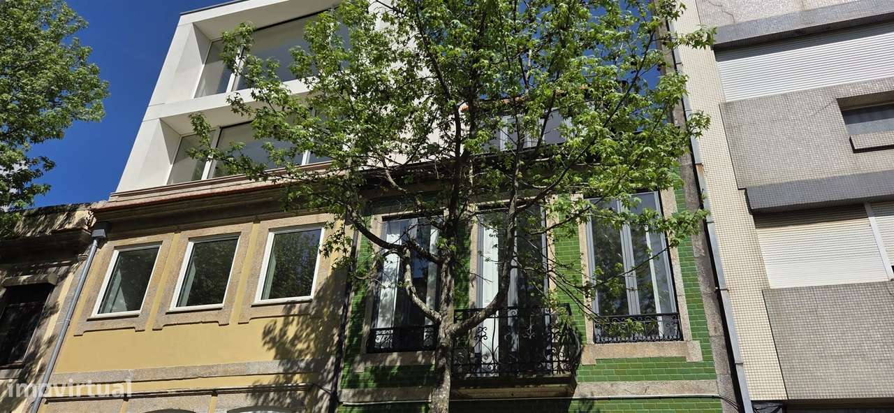 T0 Novo e Moderno – A 10m do Metro Faria Guimarães, Porto - Grande imagem: 5/19