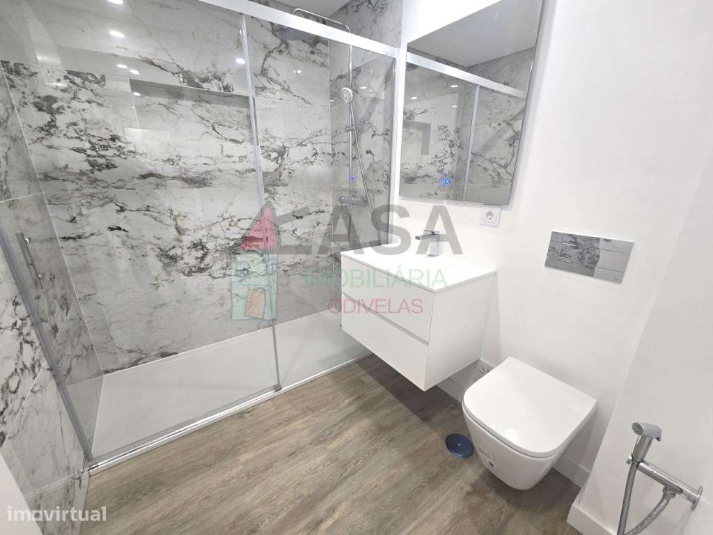 Apartamentos T2 e T3 em condomínio fechado com piscina-24