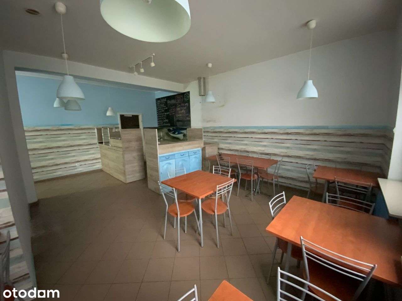 Atrakcyjny lokal użytkowy blisko morza!-7
