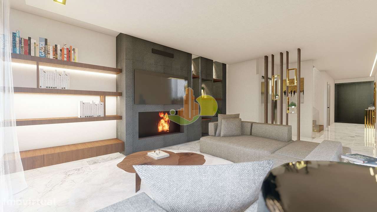 M5 em Buarcos - Nova - Grande imagem: 4/54