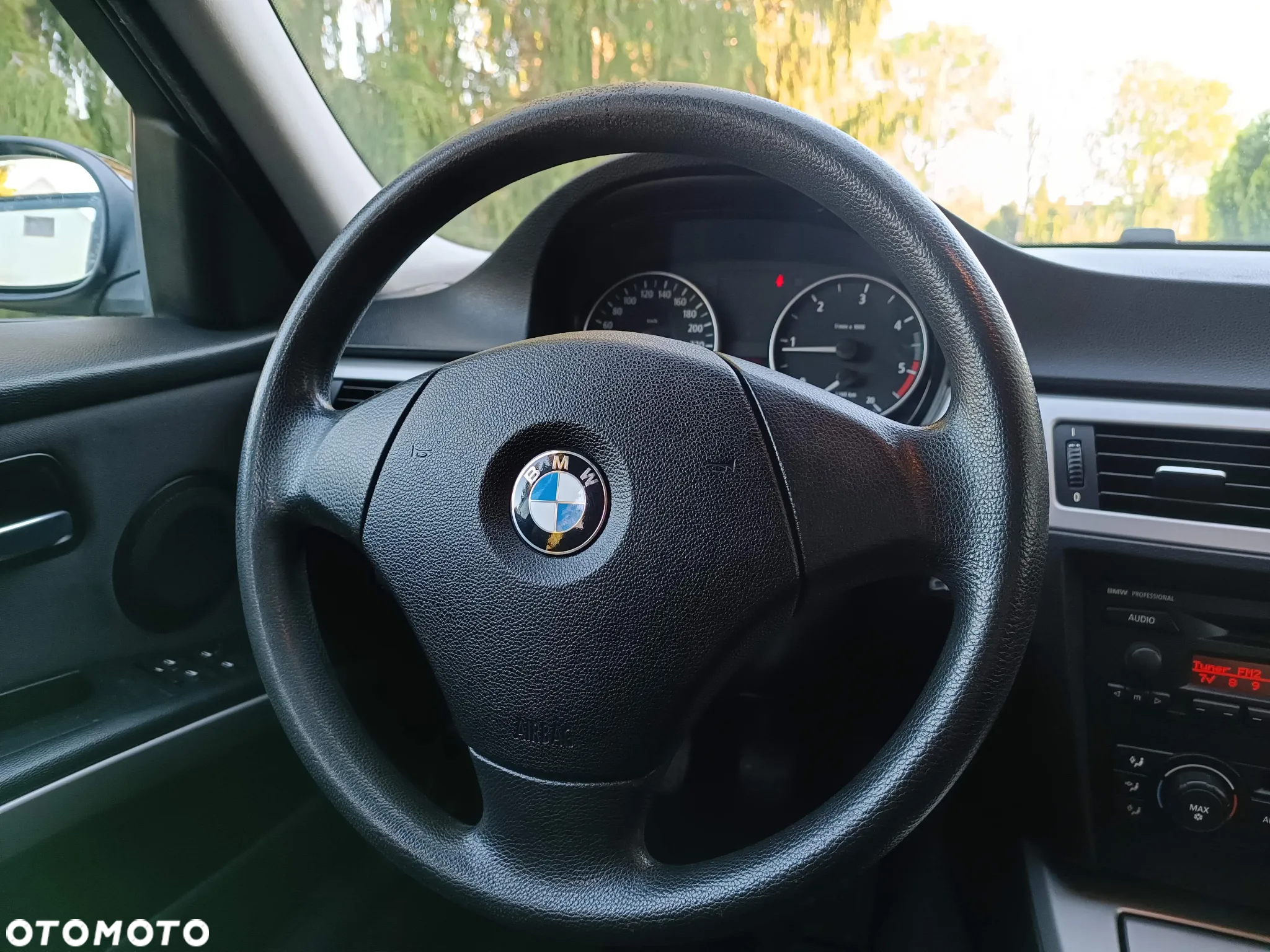 BMW Seria 3 320d - 17