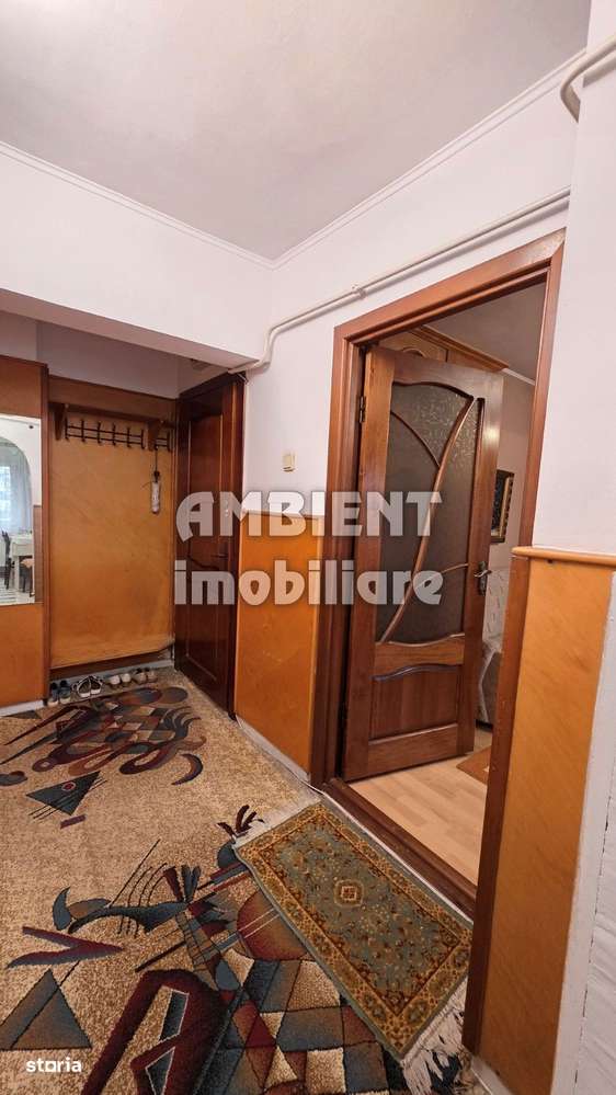 Apartament cu 4 camere, etaj 3, VASLUI zona Ultracentrală; - Imagine principală: 4/11