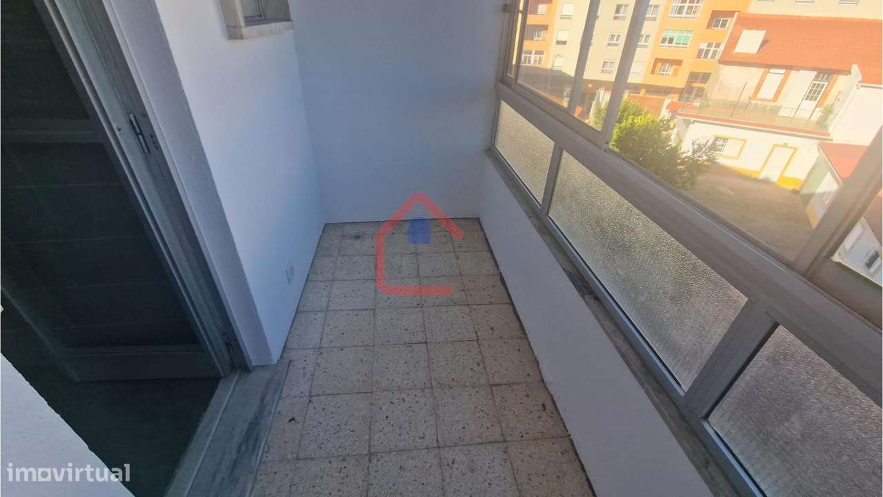 Apartamento T3 em Setúbal-8