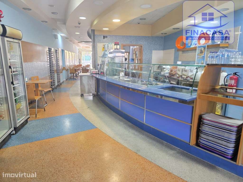 EXCLUSIVO - Oportunidade de Negócio - Trespasse de Snack-Bar / Take...-1