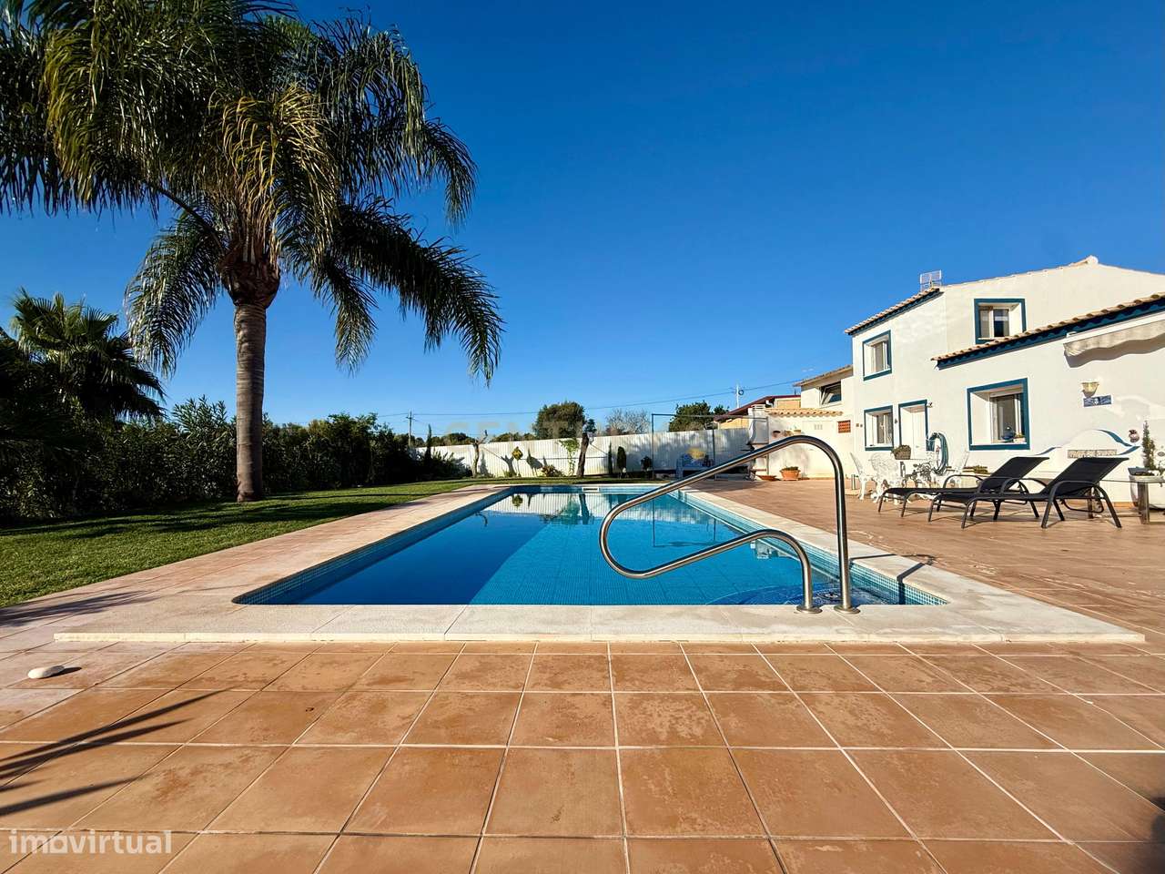 O seu refúgio de sonho no coração do Algarve, a poucos minutos da Prai-23