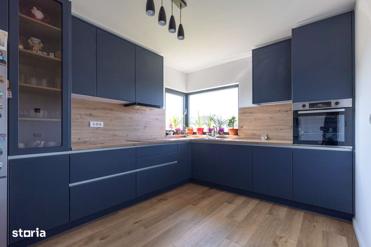 Case Stupini, 5 camere, 2026, priveliște spre Tâmpa, P+E, 470 mp teren-9