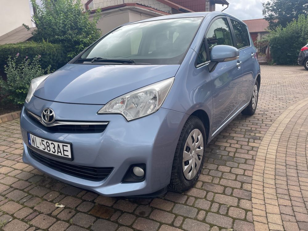 Toyota Verso-S 1.33 VVT-i Comfort 2013