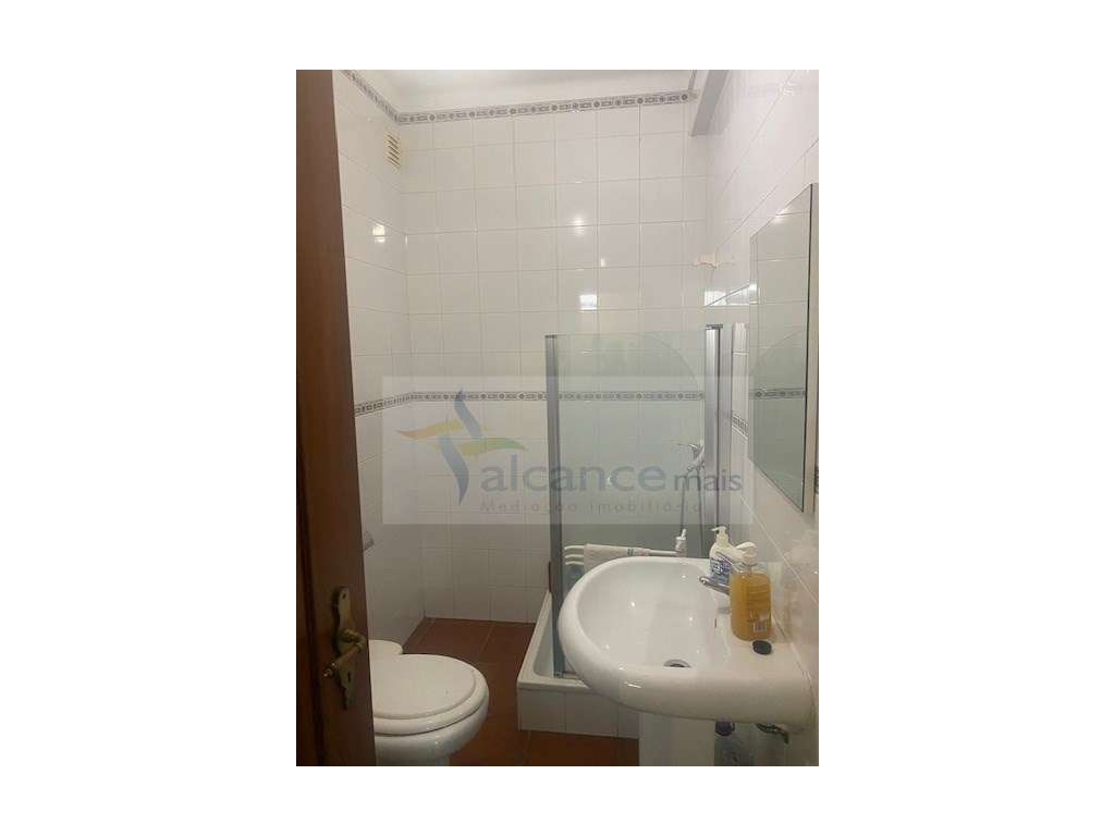 Moradia Exclusiva de Alto Padrão com Espaços Exterior Privativo-39