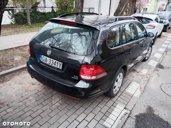 Volkswagen Golf 1.6 TDI BlueMotion Technology Trendline - 4